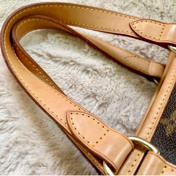 👑✅PRICE FIRM✅AUTHENTIC Louis Vuitton Small Vertical Batignolles - Picture 9 of 16